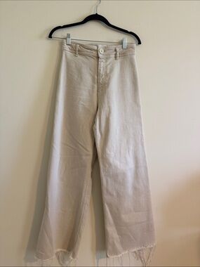 Zara Wide-Leg Jeans in Off-White